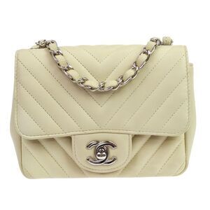 Chanel Classic Single Flap Chevron Lambskin Beige Leather Handbag